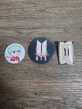 Three (3) BTS Buttons SUGA K-Pop Korea Concert ARMY Mint Yoongi